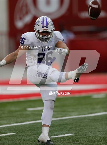 Thumbnail 1 in Lehi vs. Timpview (UHSAA 5A Semifinal) photogallery.