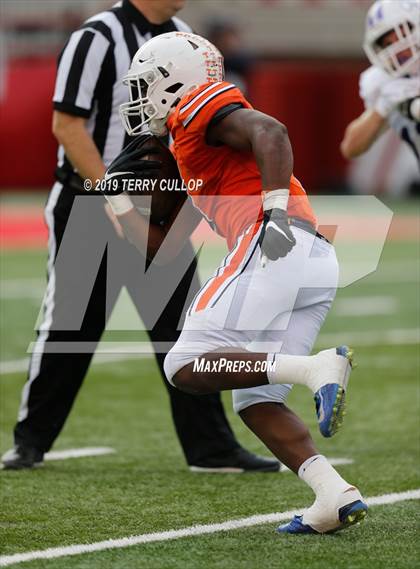 Thumbnail 3 in Lehi vs. Timpview (UHSAA 5A Semifinal) photogallery.
