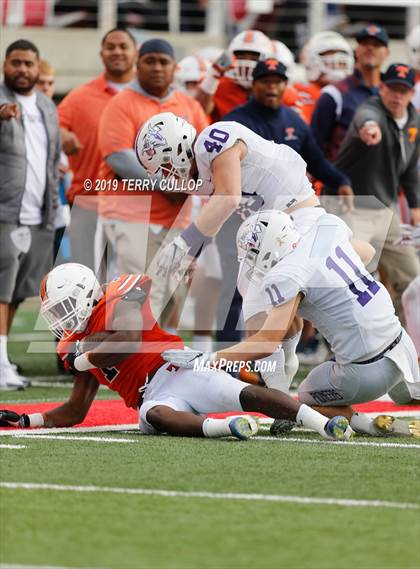 Thumbnail 3 in Lehi vs. Timpview (UHSAA 5A Semifinal) photogallery.