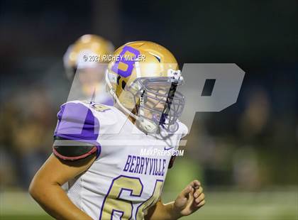 Thumbnail 2 in Berryville @ Greenland photogallery.