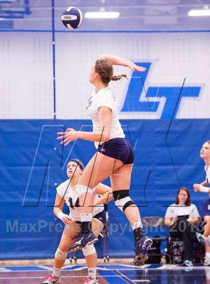 Thumbnail 2 in Columbine @ Regis Jesuit (Titan Classic) photogallery.