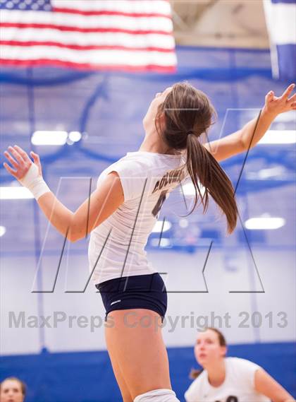 Thumbnail 1 in Columbine @ Regis Jesuit (Titan Classic) photogallery.