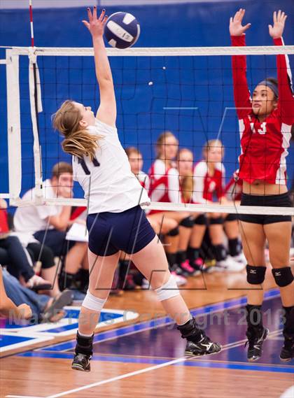Thumbnail 3 in Columbine @ Regis Jesuit (Titan Classic) photogallery.