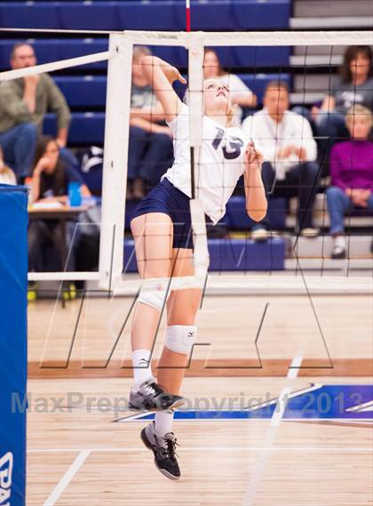 Thumbnail 1 in Columbine @ Regis Jesuit (Titan Classic) photogallery.