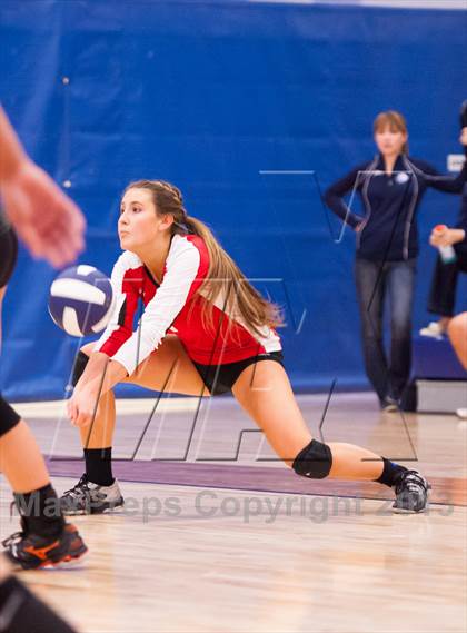 Thumbnail 3 in Columbine @ Regis Jesuit (Titan Classic) photogallery.
