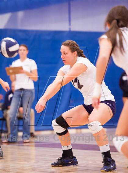 Thumbnail 2 in Columbine @ Regis Jesuit (Titan Classic) photogallery.
