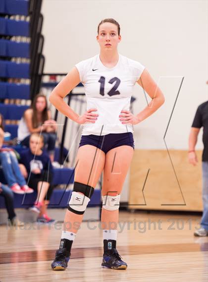 Thumbnail 3 in Columbine @ Regis Jesuit (Titan Classic) photogallery.