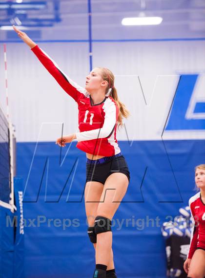 Thumbnail 2 in Columbine @ Regis Jesuit (Titan Classic) photogallery.