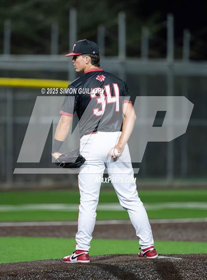 Thumbnail 2 in Tomball vs. Klein Collins photogallery.