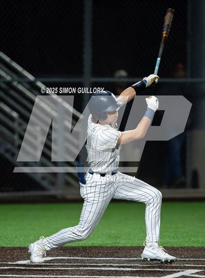 Thumbnail 1 in Tomball vs. Klein Collins photogallery.