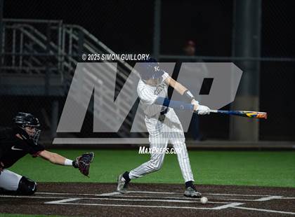 Thumbnail 2 in Tomball vs. Klein Collins photogallery.
