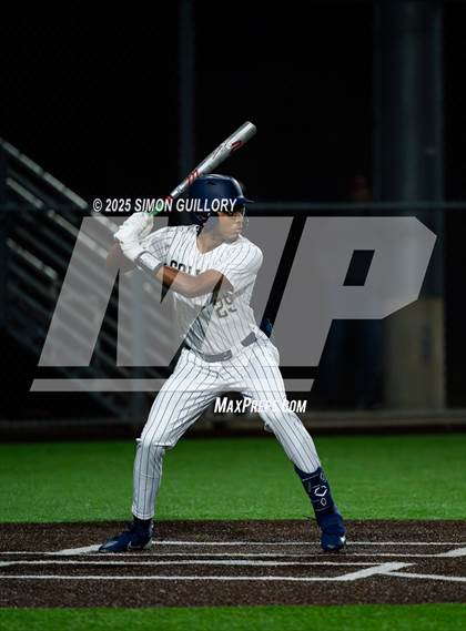 Thumbnail 2 in Tomball vs. Klein Collins photogallery.