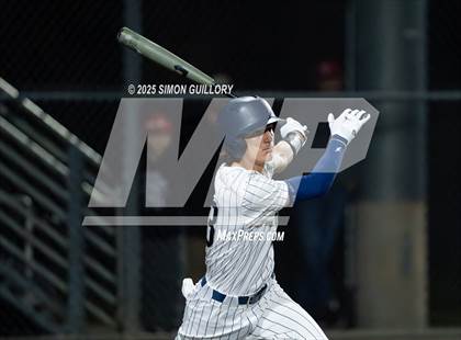 Thumbnail 1 in Tomball vs. Klein Collins photogallery.