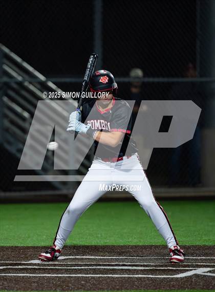 Thumbnail 2 in Tomball vs. Klein Collins photogallery.
