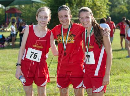 Thumbnail 3 in Lutheran South Invitational photogallery.