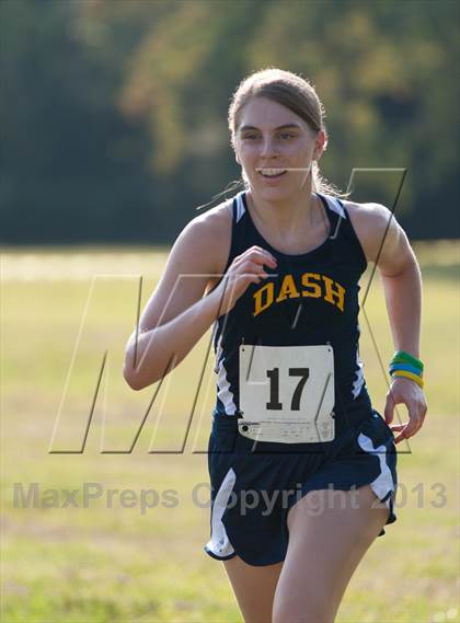 Thumbnail 2 in Lutheran South Invitational photogallery.