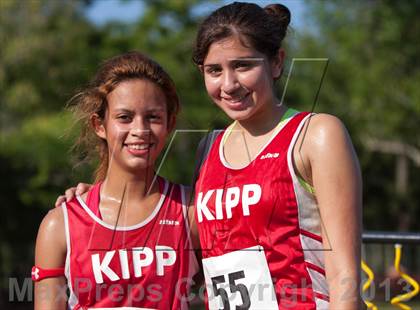 Thumbnail 3 in Lutheran South Invitational photogallery.