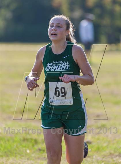 Thumbnail 3 in Lutheran South Invitational photogallery.