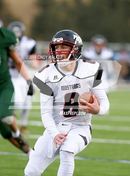 Thumbnail 2 in Conifer vs. Fort Morgan (CHSAA Class 3A Round 1 Playoff) photogallery.