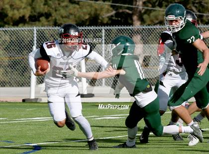 Thumbnail 1 in Conifer vs. Fort Morgan (CHSAA Class 3A Round 1 Playoff) photogallery.