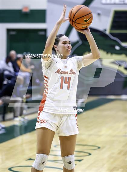 Thumbnail 1 in Mater Dei vs Christ the King (Nike TOC) photogallery.