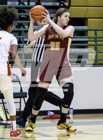 Thumbnail 1 in Mater Dei vs Christ the King (Nike TOC) photogallery.