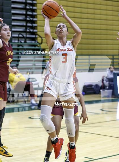 Thumbnail 2 in Mater Dei vs Christ the King (Nike TOC) photogallery.
