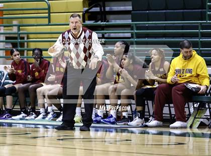 Thumbnail 1 in Mater Dei vs Christ the King (Nike TOC) photogallery.
