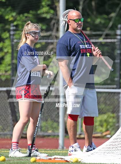 Thumbnail 1 in New Fairfield vs. Stonington (CIAC Class S Final) photogallery.