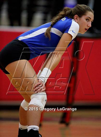 Thumbnail 2 in Boyd vs. Midlothian photogallery.