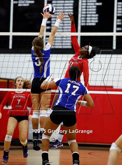 Thumbnail 1 in Boyd vs. Midlothian photogallery.