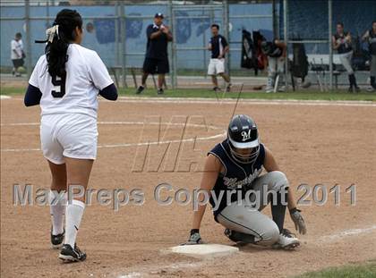 Thumbnail 1 in Birmingham vs. Montclair Prep (Valley Classic) photogallery.