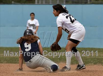 Thumbnail 1 in Birmingham vs. Montclair Prep (Valley Classic) photogallery.