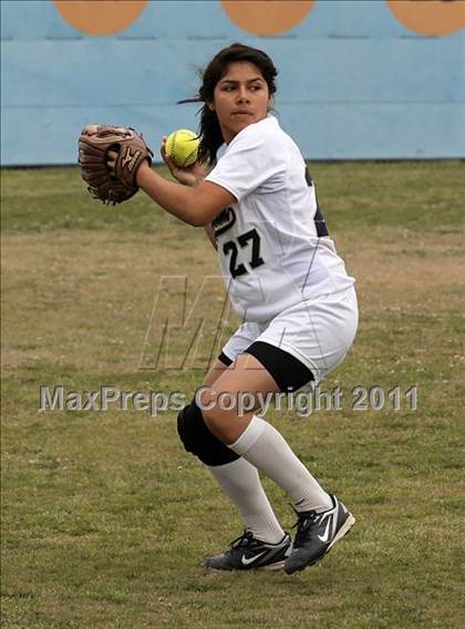 Thumbnail 3 in Birmingham vs. Montclair Prep (Valley Classic) photogallery.
