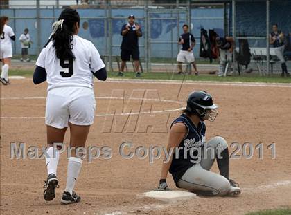 Thumbnail 3 in Birmingham vs. Montclair Prep (Valley Classic) photogallery.