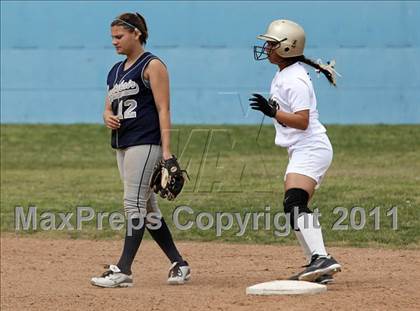 Thumbnail 2 in Birmingham vs. Montclair Prep (Valley Classic) photogallery.