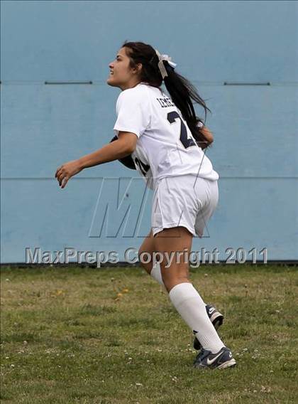 Thumbnail 3 in Birmingham vs. Montclair Prep (Valley Classic) photogallery.