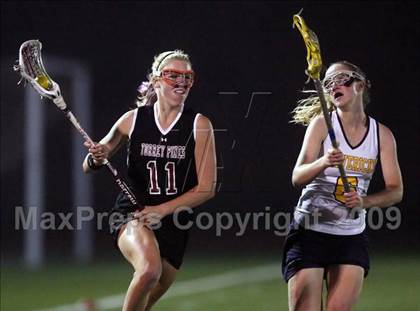 Thumbnail 2 in Torrey Pines vs. La Costa Canyon (CIF SDS Final) photogallery.