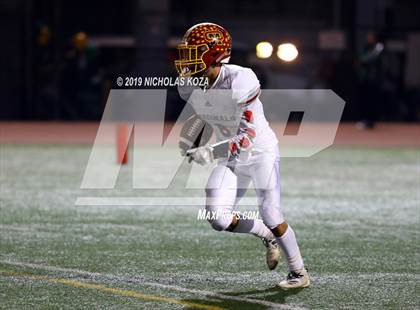Thumbnail 1 in Cantwell-Sacred Heart of Mary vs. St. Monica photogallery.
