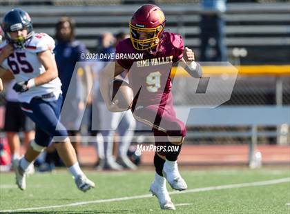 Thumbnail 3 in Chaminade vs Simi Valley 9/2/2021 photogallery.