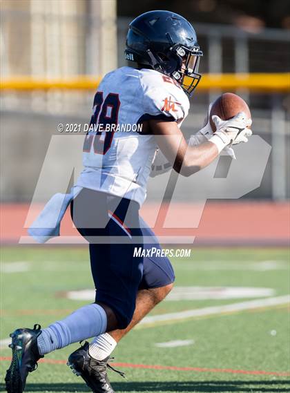 Thumbnail 2 in Chaminade vs Simi Valley 9/2/2021 photogallery.