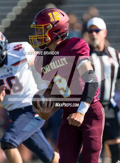 Thumbnail 2 in Chaminade vs Simi Valley 9/2/2021 photogallery.