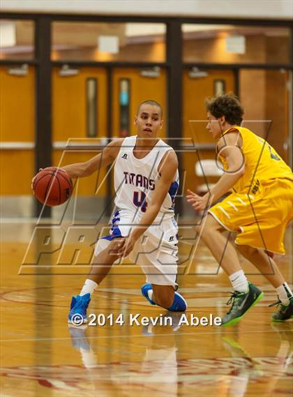 Thumbnail 3 in Horizon vs Arcadia (Paradise Valley Invitational) photogallery.