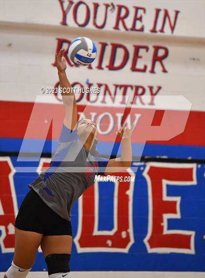 Thumbnail 2 in Overton @ McGavock photogallery.