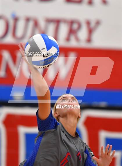 Thumbnail 1 in Overton @ McGavock photogallery.