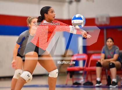 Thumbnail 1 in Overton @ McGavock photogallery.