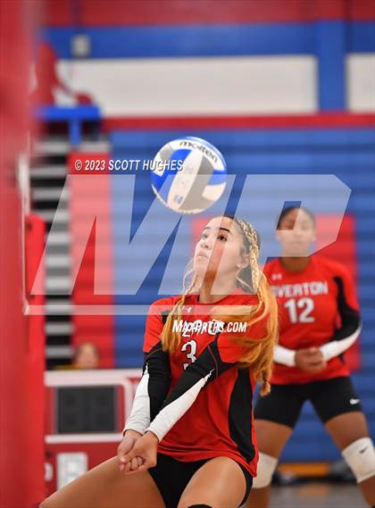 Thumbnail 3 in Overton @ McGavock photogallery.