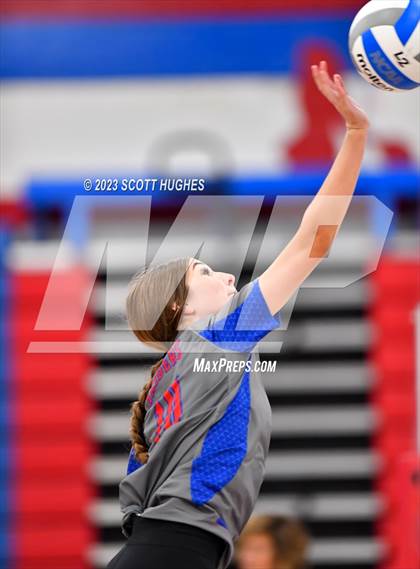 Thumbnail 2 in Overton @ McGavock photogallery.