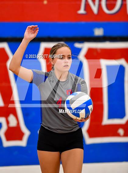 Thumbnail 1 in Overton @ McGavock photogallery.