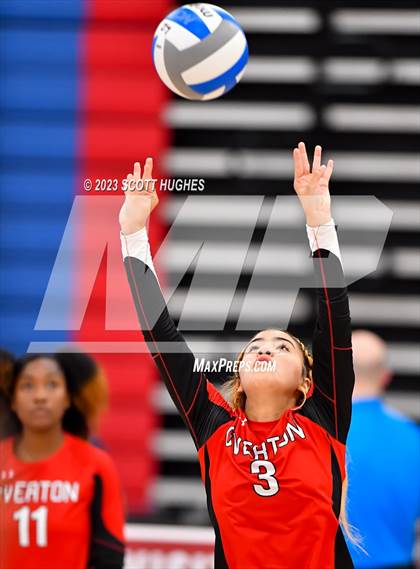 Thumbnail 1 in Overton @ McGavock photogallery.